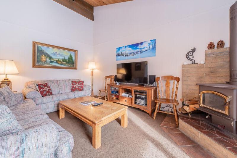 Chateau Blanc #13 Mammoth Lakes Bilik gambar