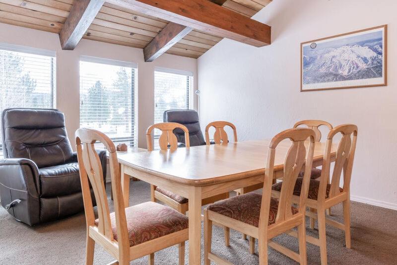 Chateau Blanc #13 Mammoth Lakes Bilik gambar